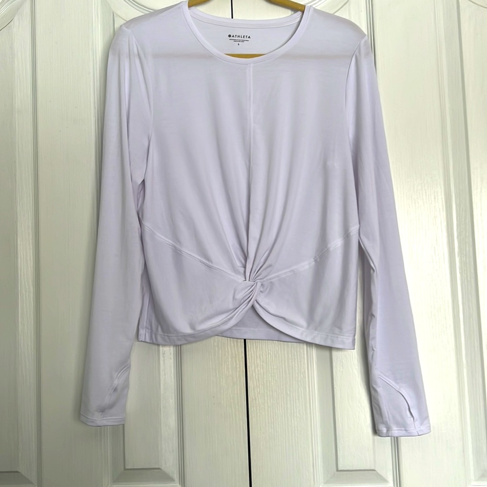 N W/O Tags Long Sleeve White Athleta Shirt. Never worn